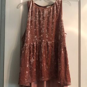 Crushed velvet top
